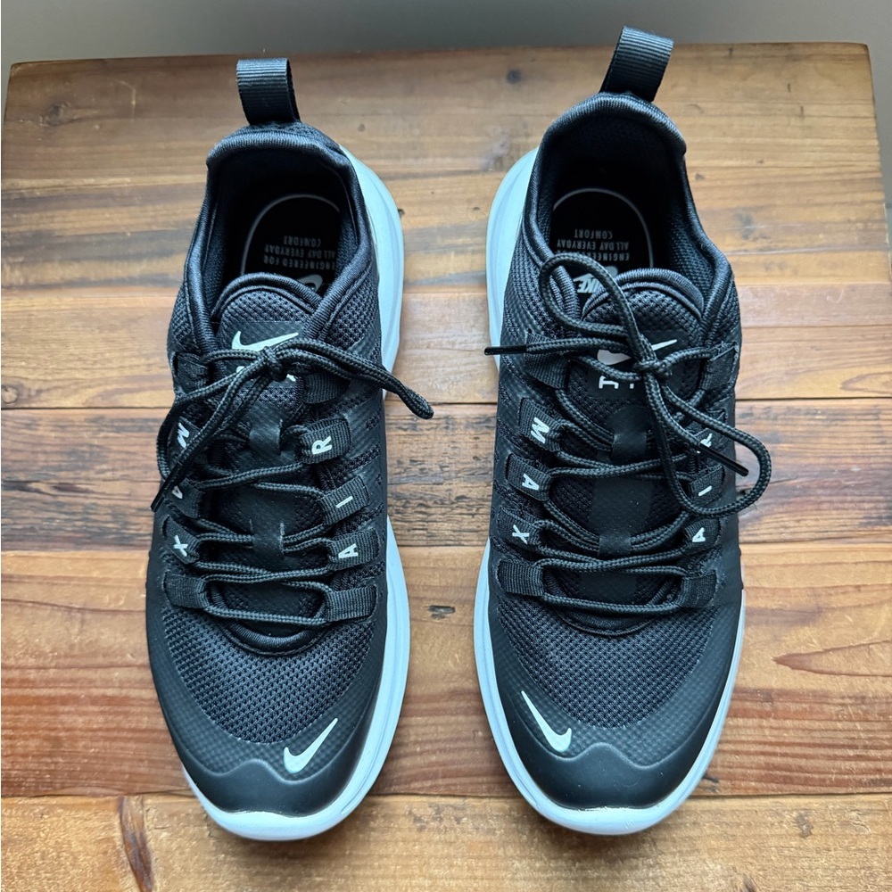Nike Air Max Sneakers - Size 5.5 - Picture 3 of 11